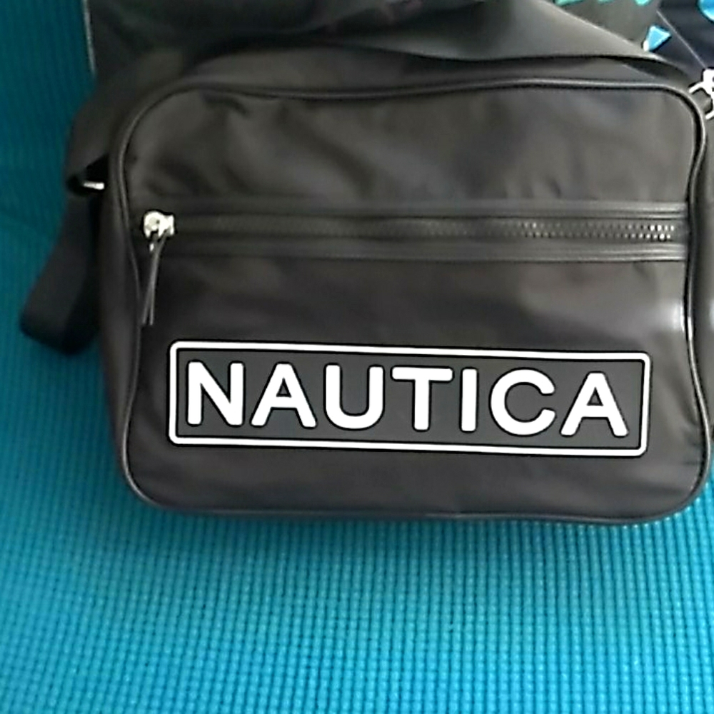 NAUTICA HAND BAG